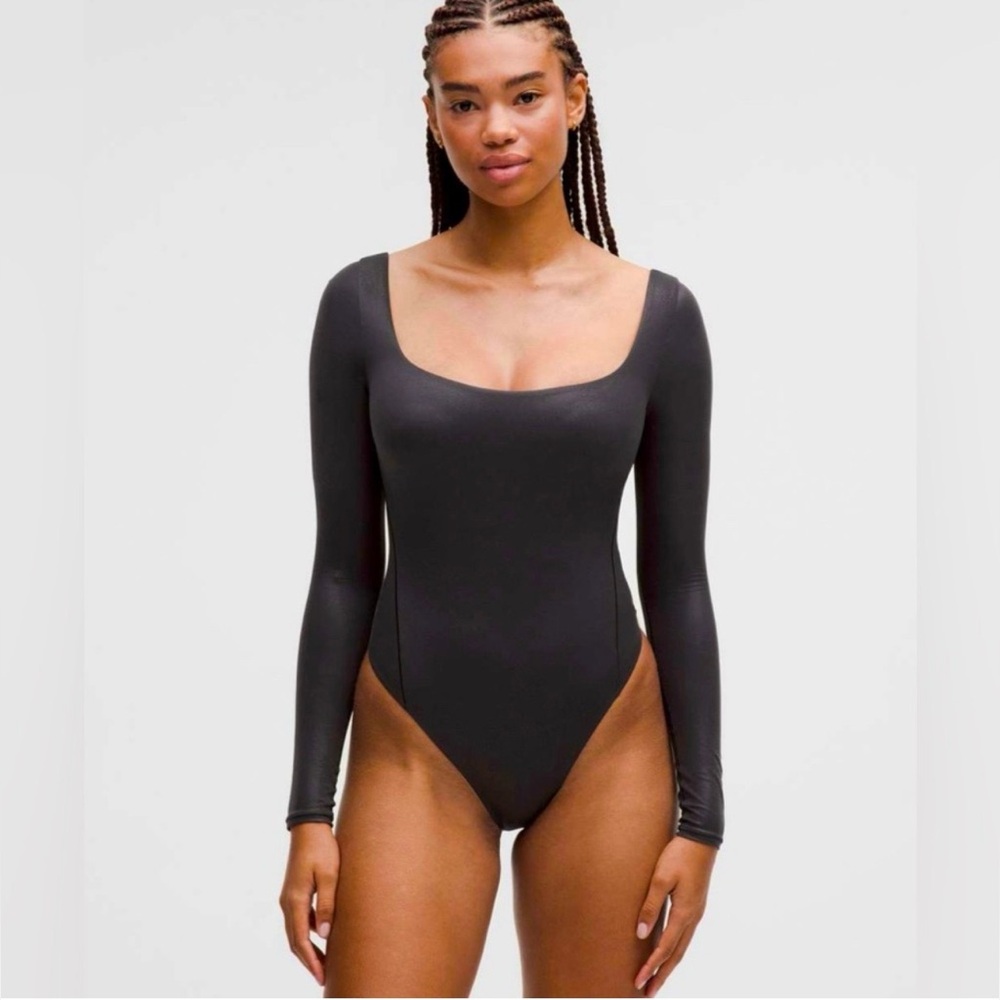 Wundermost Ultra-Soft Nulu Square-Neck Long-Sleeve Bodysuit black shine large